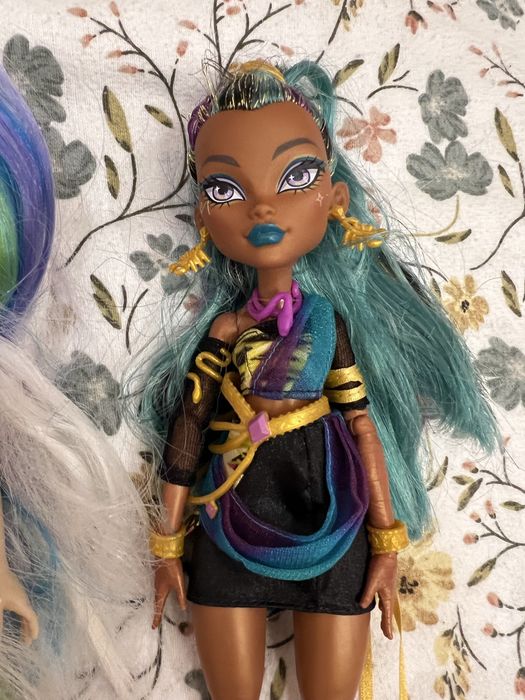 Ляльки для дівчат