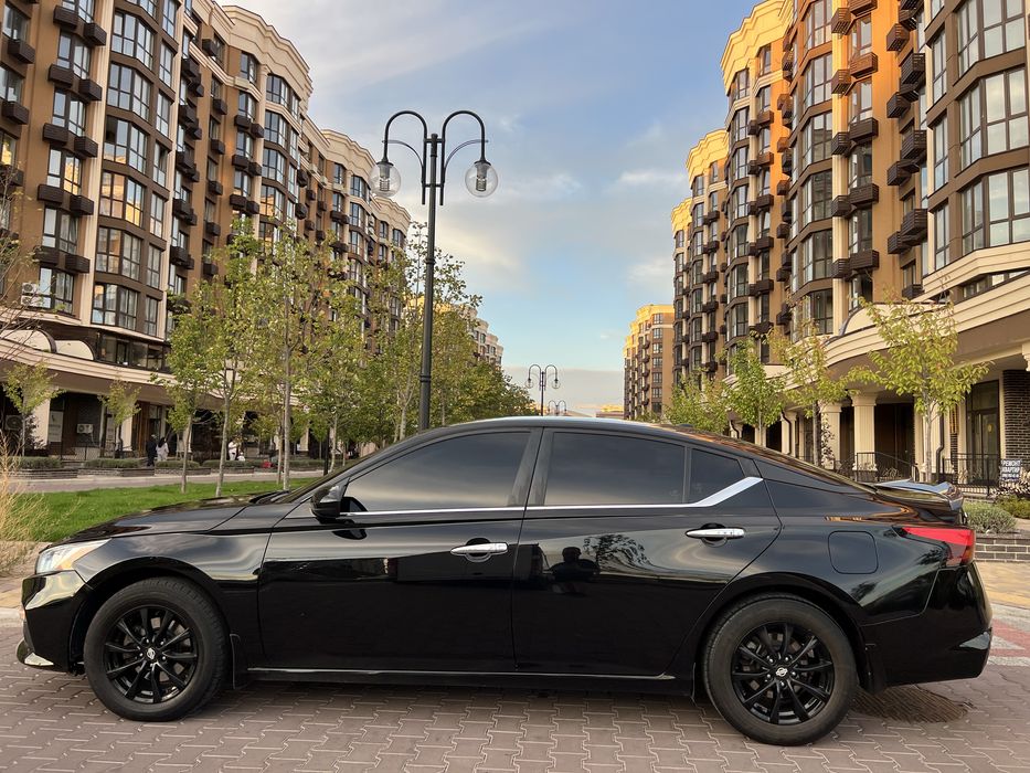 Nissan Altima 2018 VIN 1N4BL4BVXKC134957 фото оголошення 5 з 24