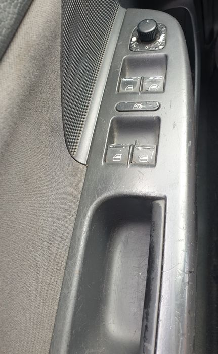 Volkswagen  Golf