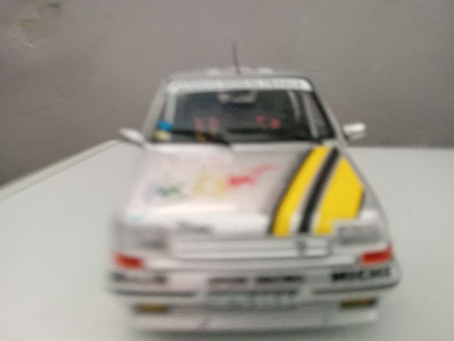 Miniaturas carros 1.18