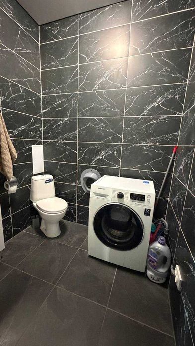 Продаж 2-кімнатної квартири з ремонтом ЖК Grand Village