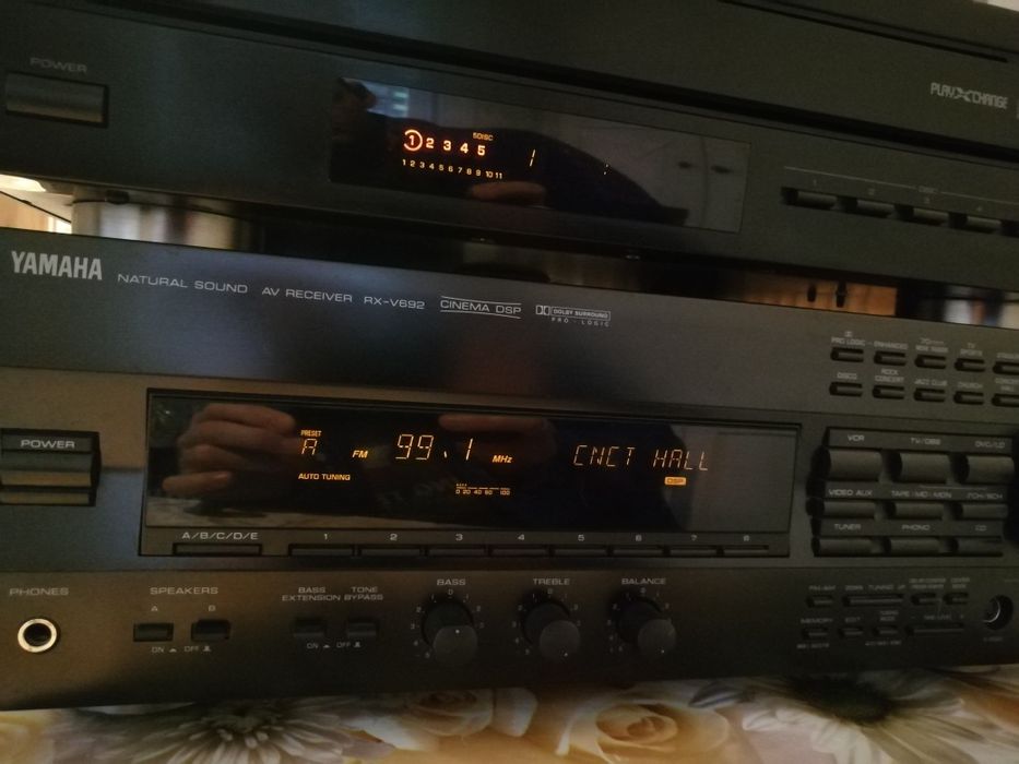 YAMAHA amplituner RX-V692 + CD odtwarzacz CDC-565