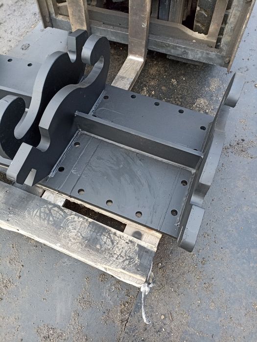 Płyta adaptacyjna Verachtert do młota nożyc Hammer Mustang