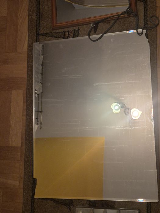 lustro łazienkowe cienkie