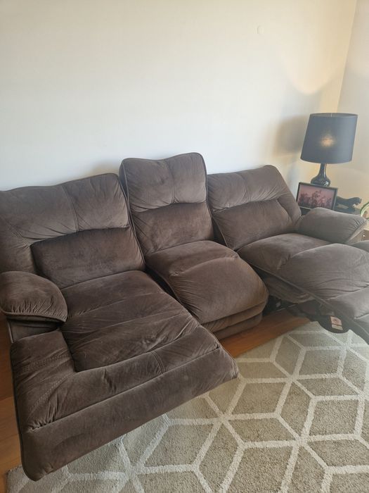 Sofá retrátil eletric