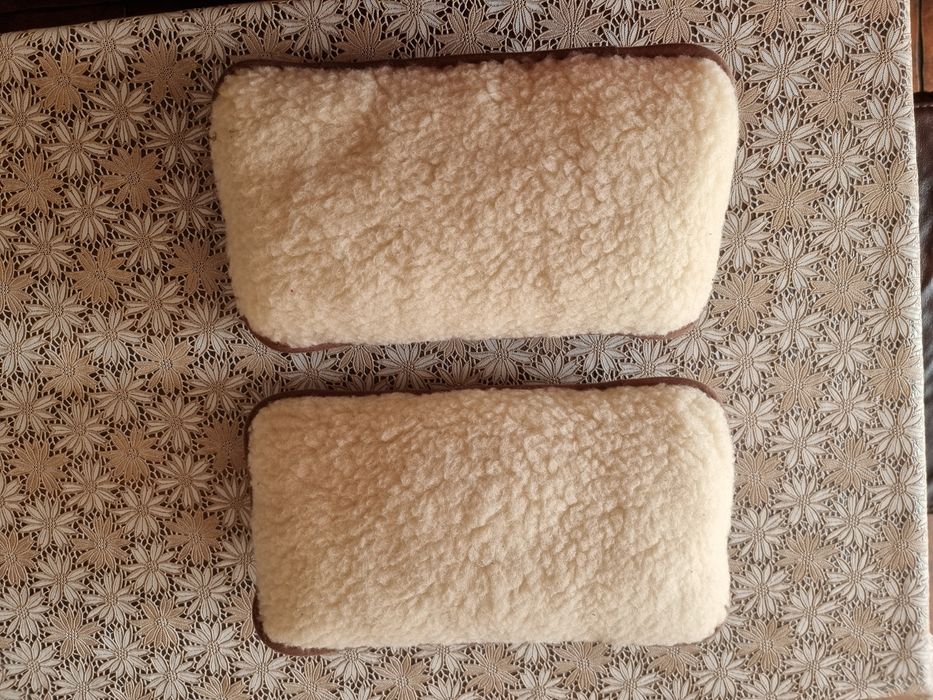 Podpora pod kark z wełny  2 szt