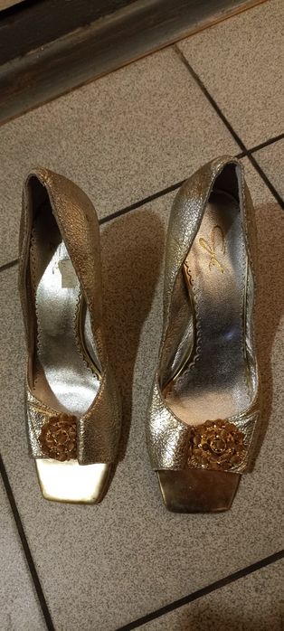 Босоножки женские 36р