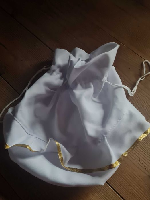 Alba komunijna dla dziewczynki