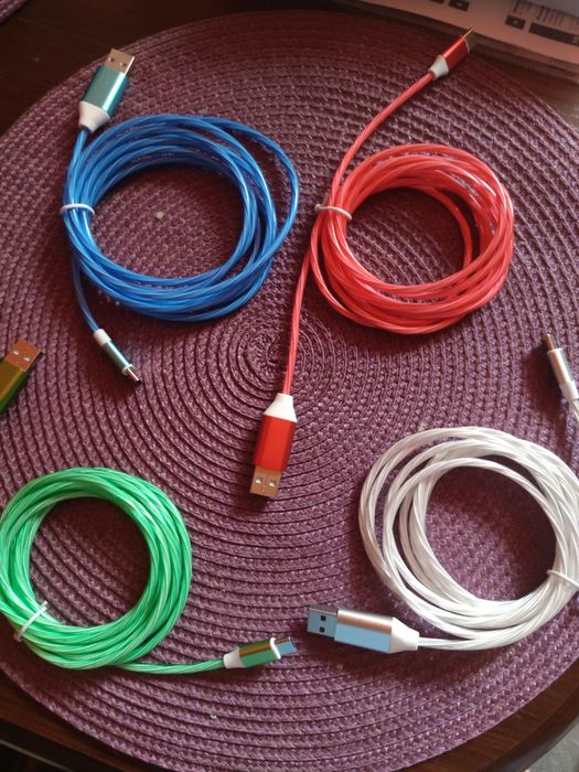 Świecący kabelek USB C 2 m ładowarka
