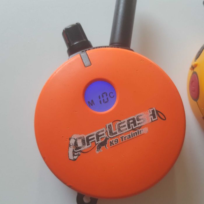obroża elektryczna do nauki psa profesjonalna e-collar et-400 Usa