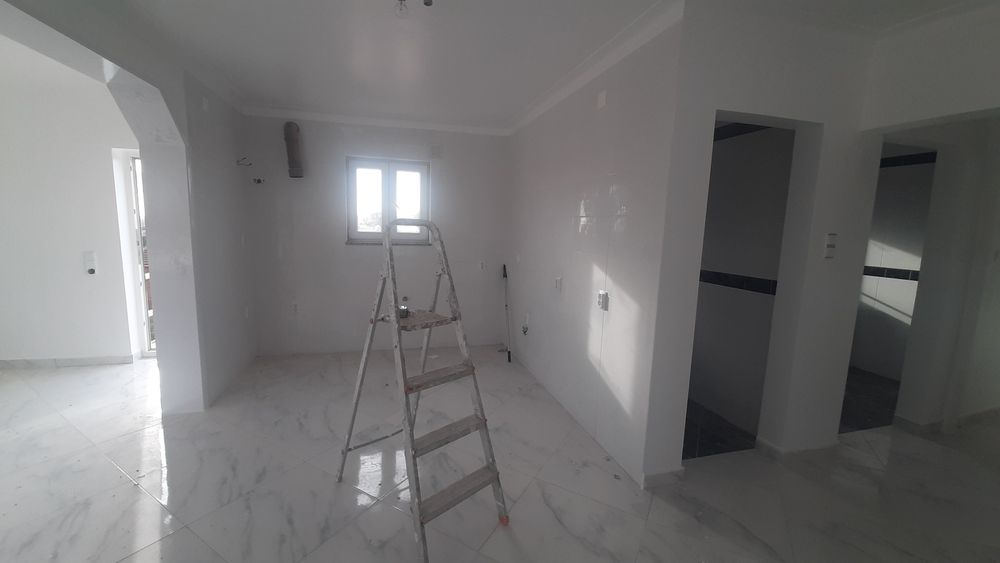 Vende-se Moradia 2 pisos, Cabeça Gorda, Torres Vedras