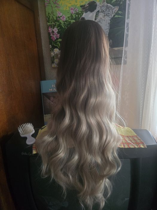 Продам парик,накладку та хвостик