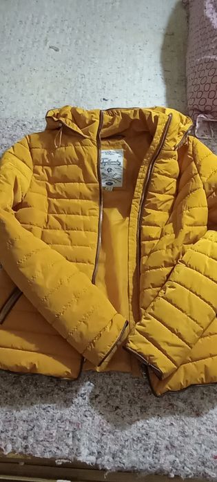 Продам пуховик..