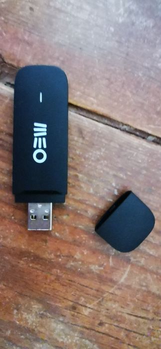 Pen banda larga WiFi MEO - NOVA