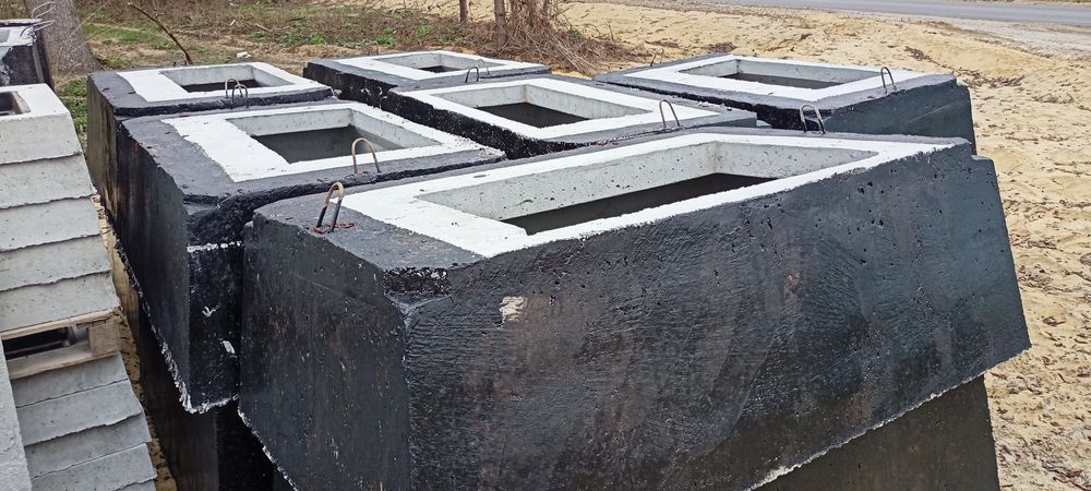 Studnie kablowe telekomunikacyjne skr 1 sk 1 ramy pokrywy włazy