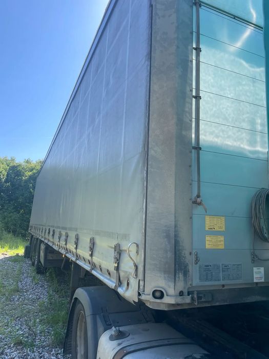 Schmitz Cargobull Firanka  używana