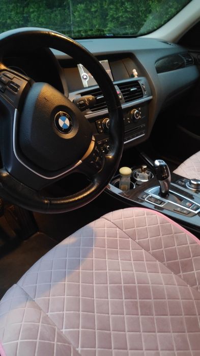 Продаю  свою  любимую  машину ! BMW X3  2012  конец  года, Салон