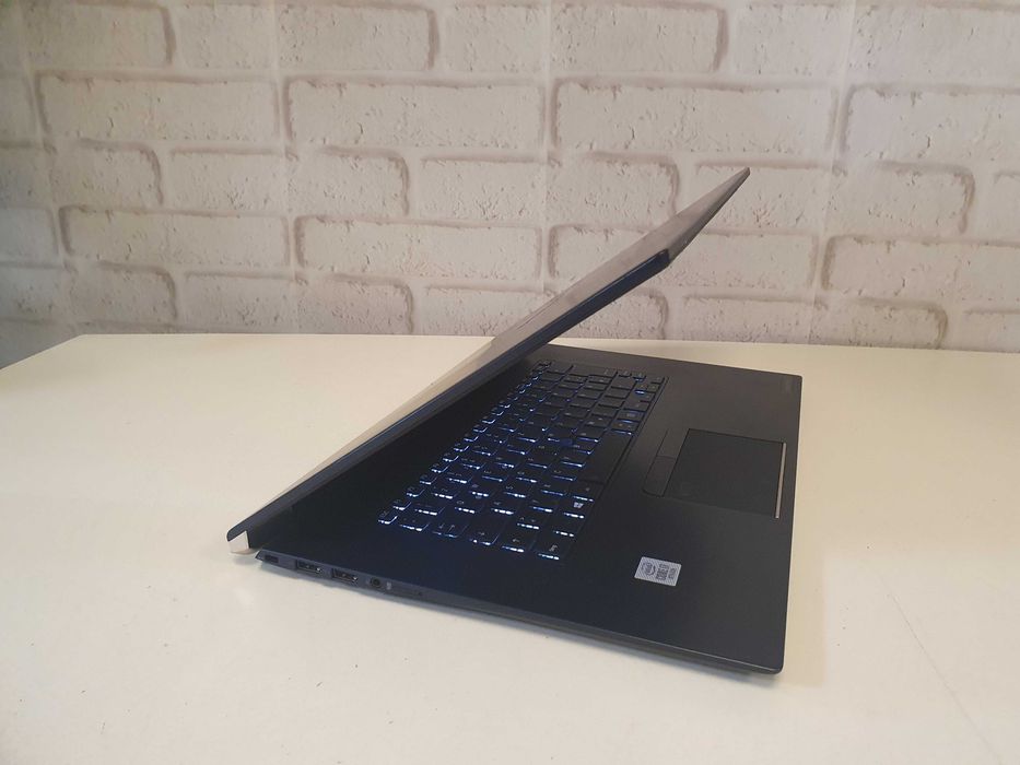 Ноутбук Toshiba Dynabook X50-G-114 Днепр ОПТ∎i7-10610U∎16GB∎256GB∎IPS∎Гарантия