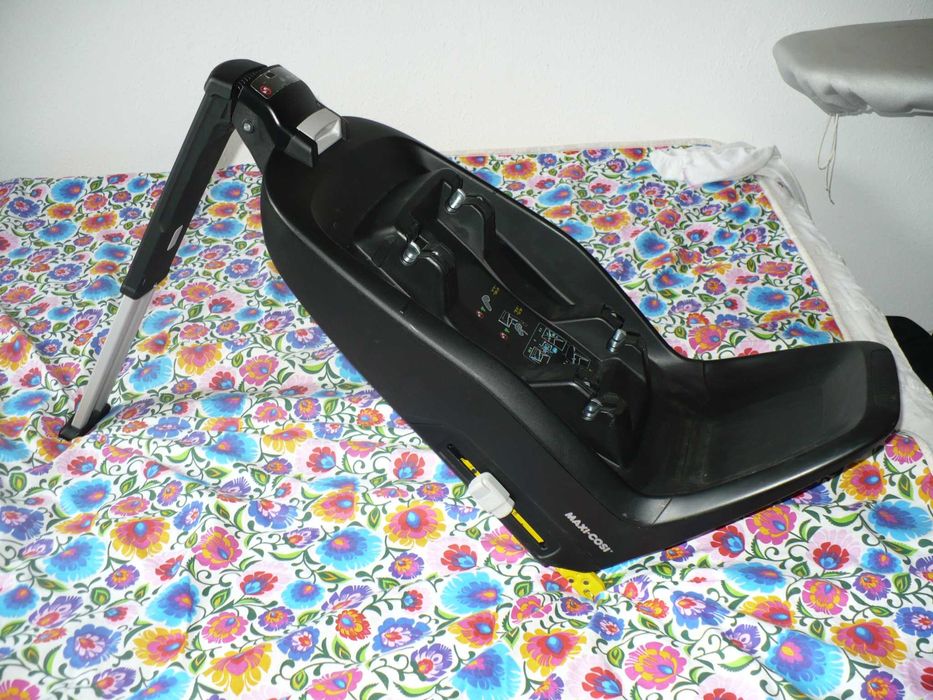 Baza Maxi Cosi Family Fix One i Size