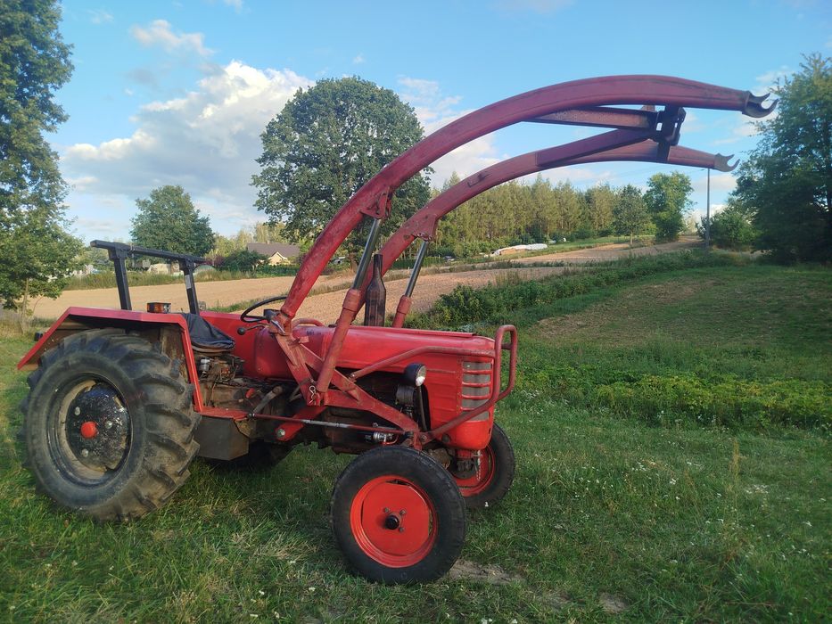 Ciągnik Rolniczy Zetor 4011 z ładowaczem czołowym TUR