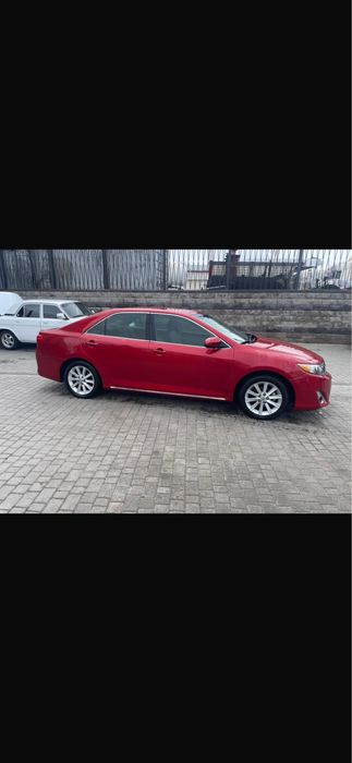 Сдам в аренду авто TOYOTA CAMRY гибрид  2012год долгосрочная под такси