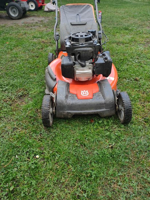 Kosiarka Husqvarna(silnik Hondy,szerokość 59 cm,wariator,)
