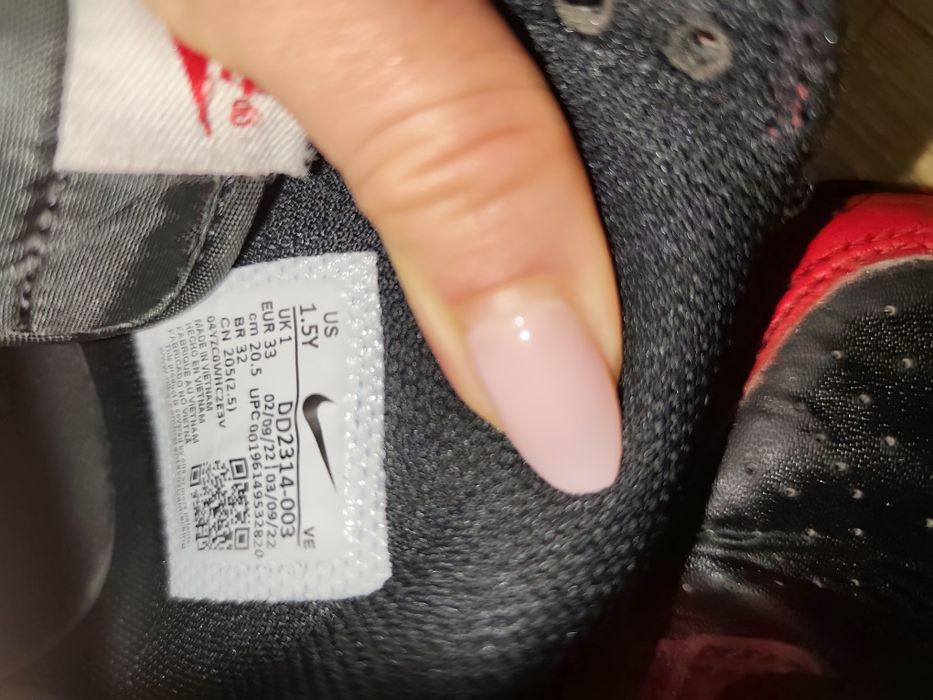 Продам кросівки Nike оригінал в ідеальному стані