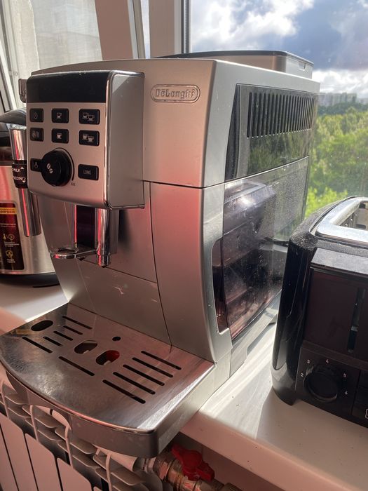 Кофемашина Делонги