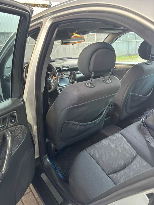 Mercedes-Benz C220 CDI AVANGARDE