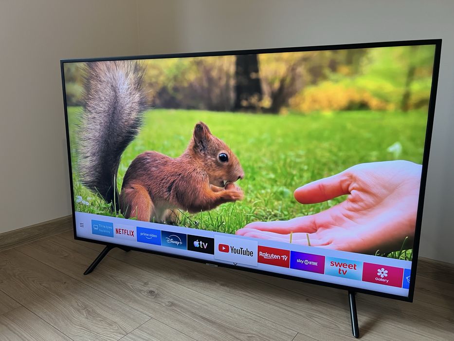 Telewizor Samsung 55” 4K UHD Smart TV , DVB-T2 ,