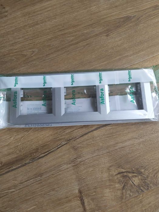 Schneider asfora biała i srebrna