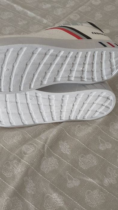 Tênis de homem fashion