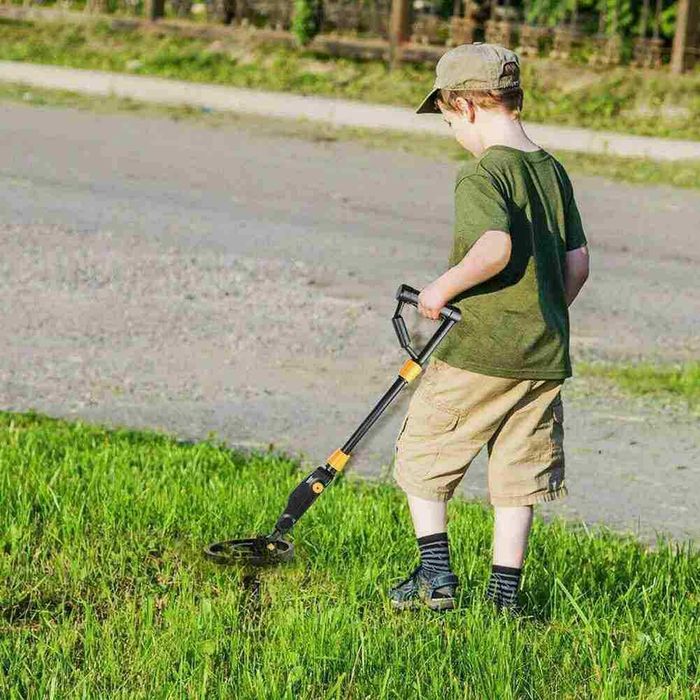 Kit de Explorador com Óculos de Visão Nocturna e Detector de Metais