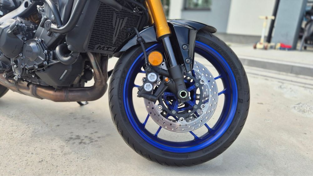 Офіційна Yamaha mt-09sp