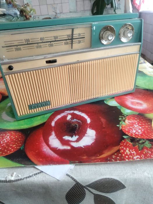 Продам радио срсс