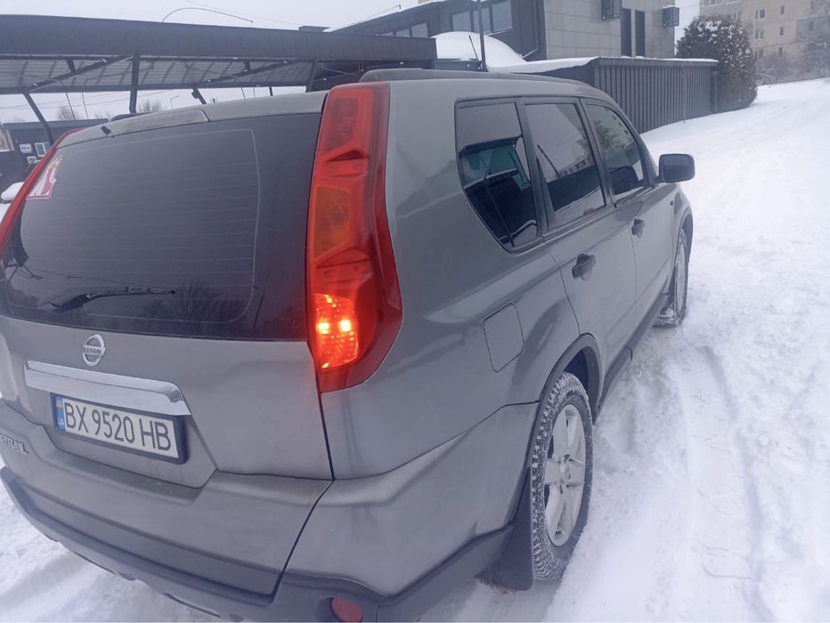 Nissan X-Trail 2007 • 2.0 дизель • автомат • надійний кросовер