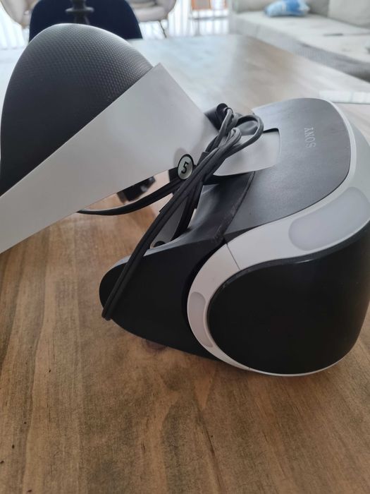 VR Glasses + PS4 Camera + VR World's Game. Like New64739329480321123