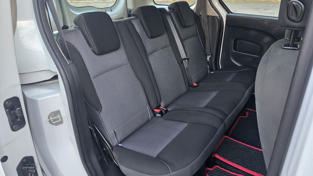 RENAULT Kangoo Individual к9к 1.5диз. 66кv.90л.с. 5-ступка