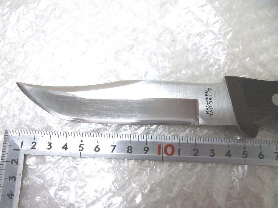 Японский нож Masahiro TARGET-7 с кожаным чехлом