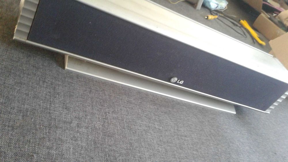 Центральная Колонка LG 8 Om 120W