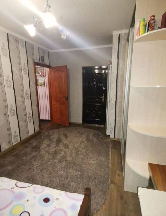 Продаж двох кімнат