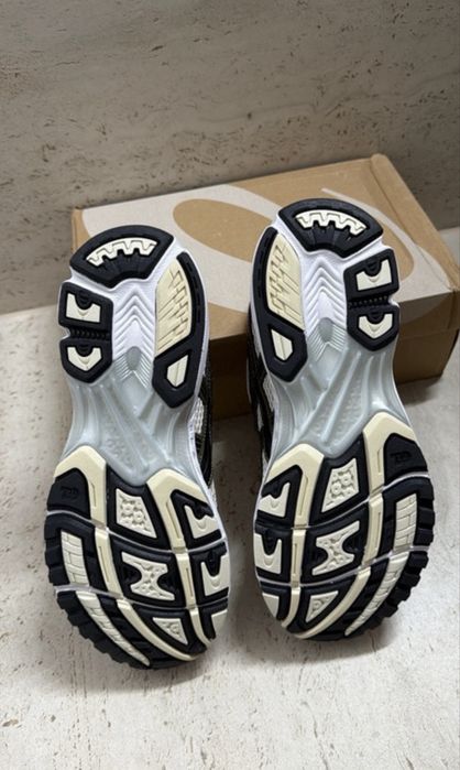 Asics Gel Kayano 14