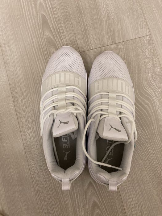 Чоловічі кросівки