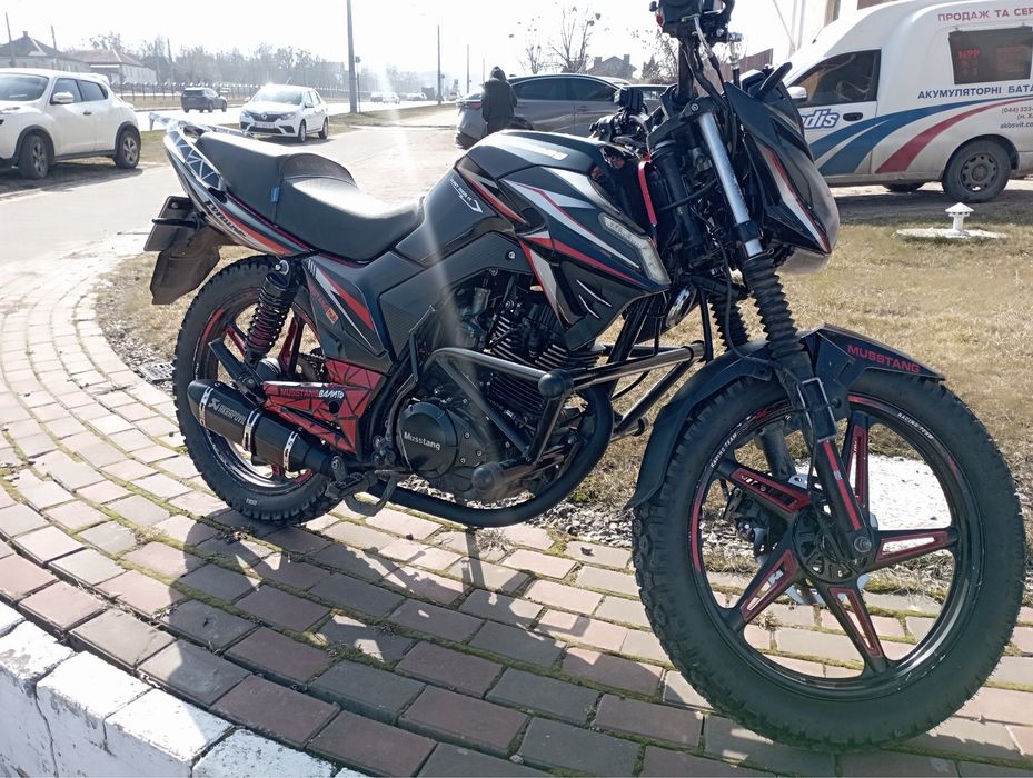 Продам Musstang mt200-8