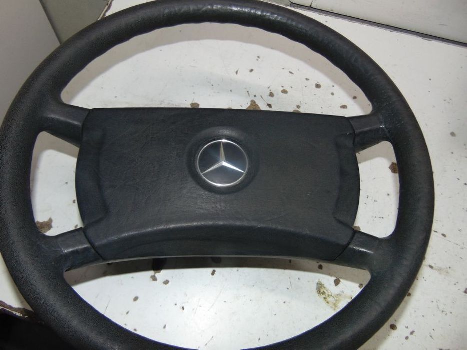 Mercedes 190 e VW sharan volantes