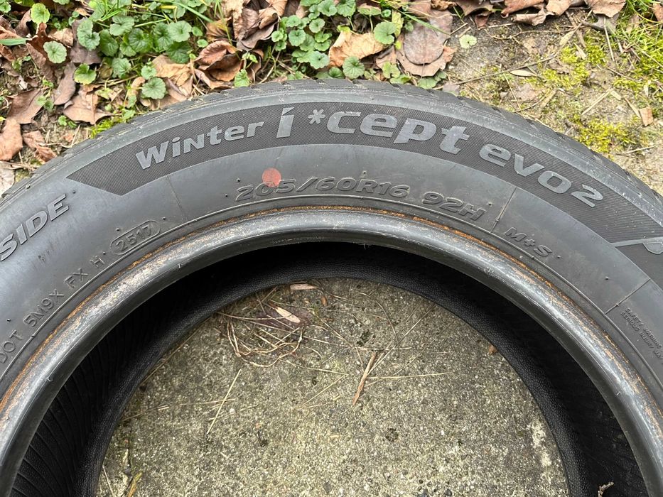 Opona zimowa 1szt 205/60 R16 92H Hankook Winter I*cept Evo 2 #679