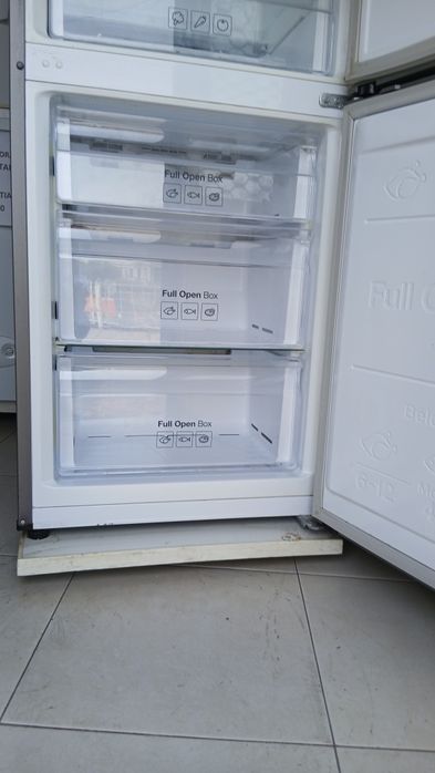 Combinado Samsung NowFrost Inverter, Usado, em estado irrepreensível.