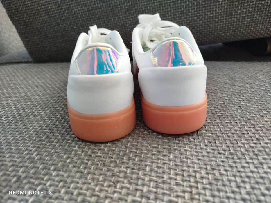 Sprzedam buty nowe firmy Adidas rozmiar 37⅓