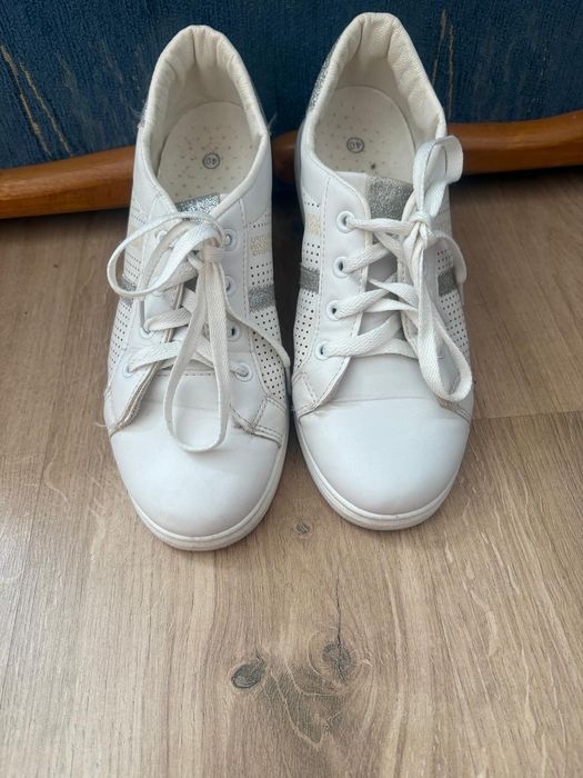 Buty sportowe rozmiar 40