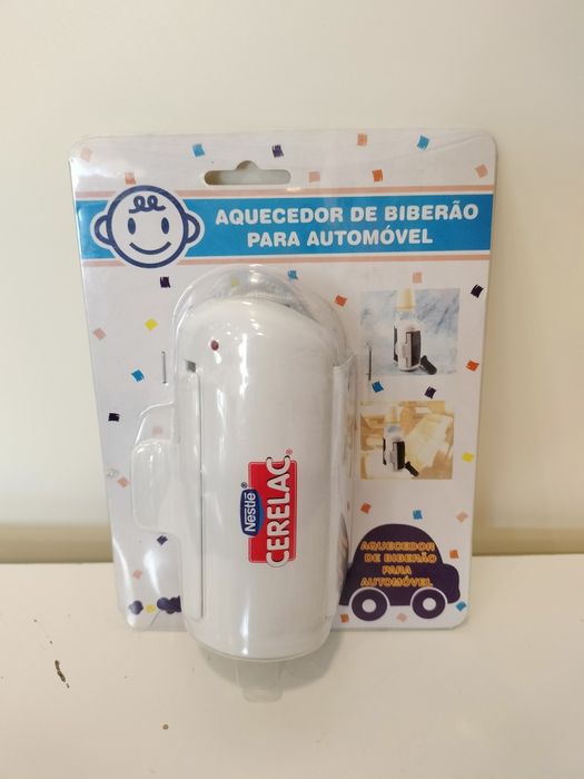 Aquecedor de biberão para automóvel